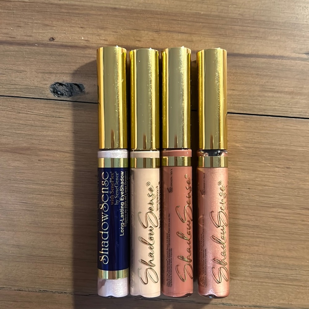 Lot of SeneGence eyeshadow.